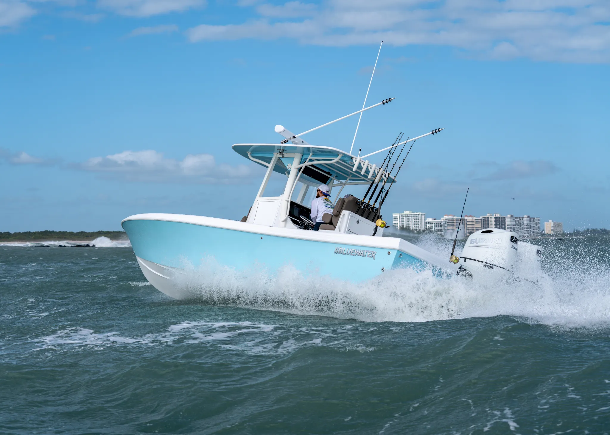 Bluewater 25T at speed